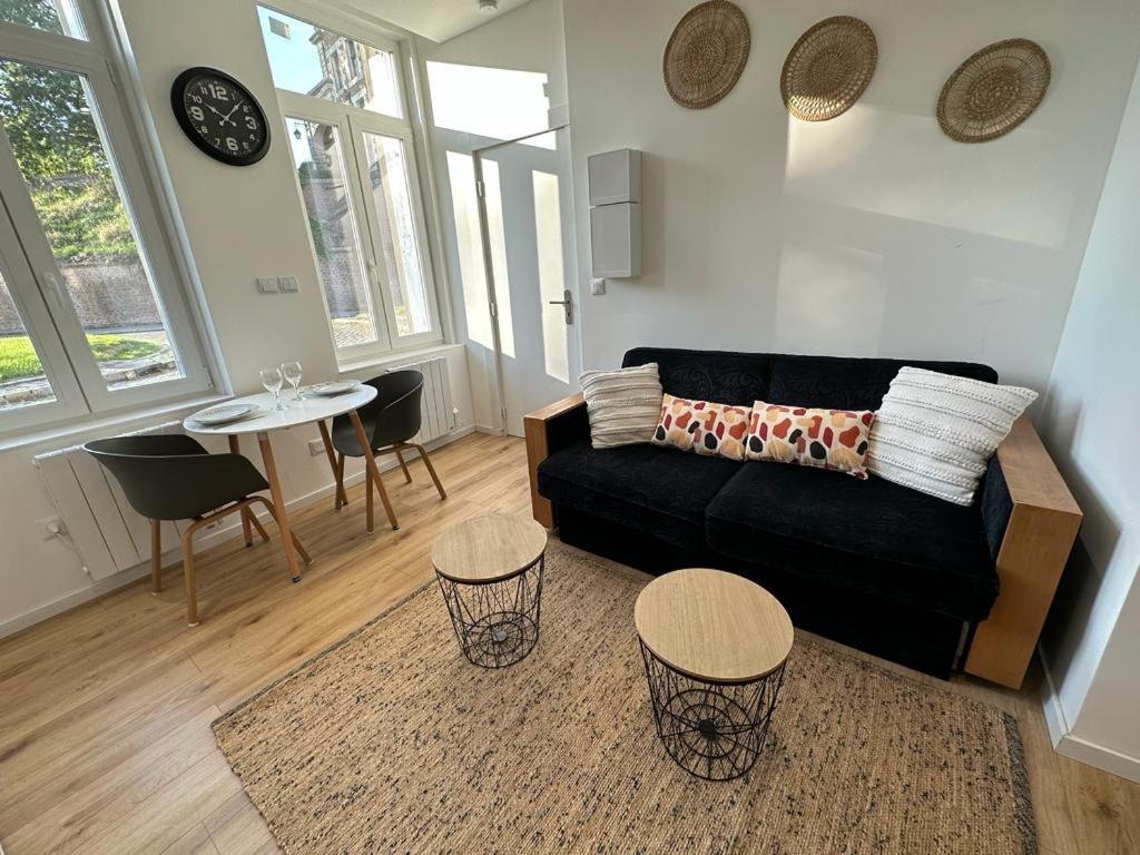 Lerelaisdodileqsl - Cambrai - Hyper Centre - Free Wifi - Ideal Couple & Famille Exteriör bild