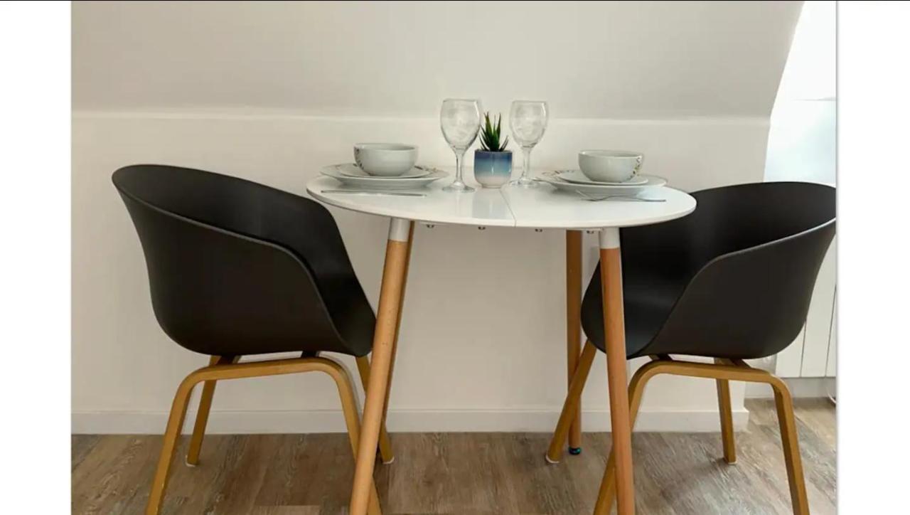 Lerelaisdodileqsl - Cambrai - Hyper Centre - Free Wifi - Ideal Couple & Famille Exteriör bild
