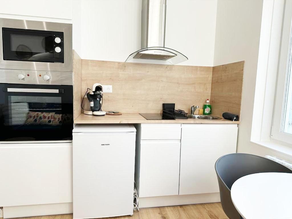 Lerelaisdodileqsl - Cambrai - Hyper Centre - Free Wifi - Ideal Couple & Famille Exteriör bild